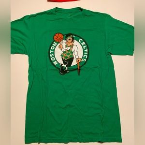 Celtics tee